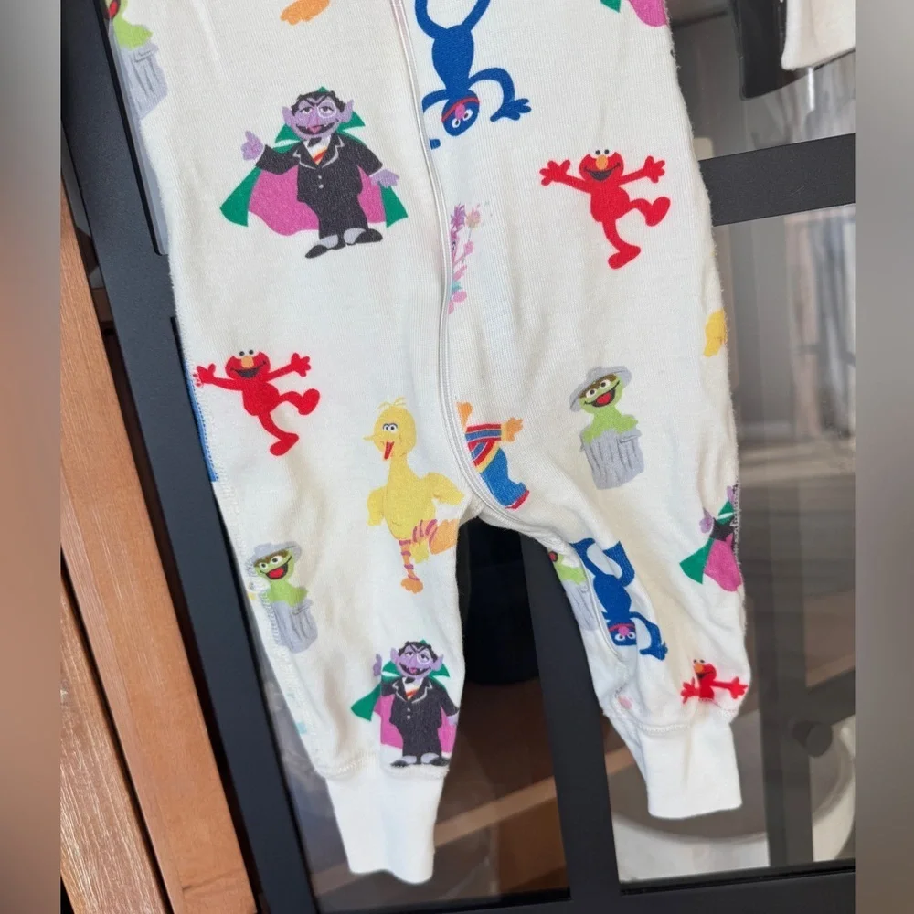 Hanna Andersson Sesame Street zippy footies playsuit coverall baby elmo abby - Picture 5 of 5